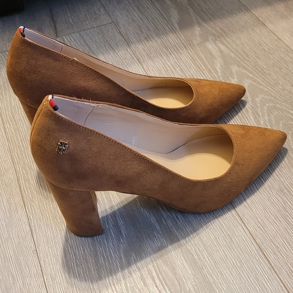 Tommy Hilfiger | Brown | Suede | Abilene High Heel Pumps | Size 8.5 M - Picture 1 of 11